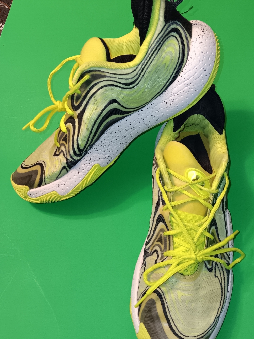 Under Armour UA Spawn 6 Basketball Shoes Preowned Men's Sz 13 SEE DESCIPTION